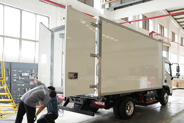 Refrigerated box manufacturer in China
