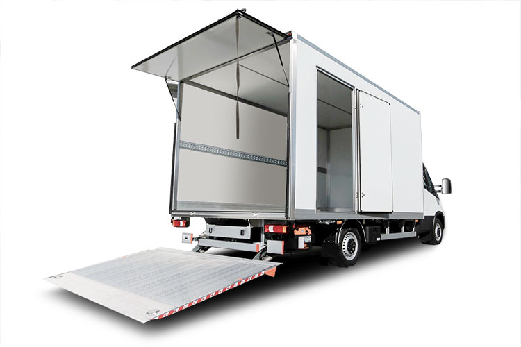 Carrosseries de camions légers à chargement sec